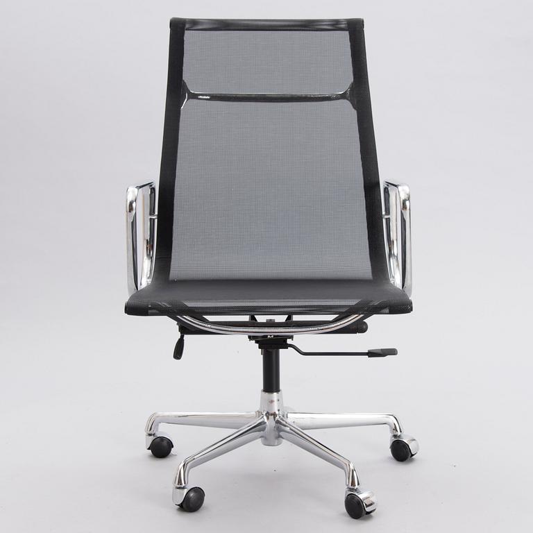 CHARLES & RAY EAMES, office chair EA 119, Aluminium Group. 1990s.