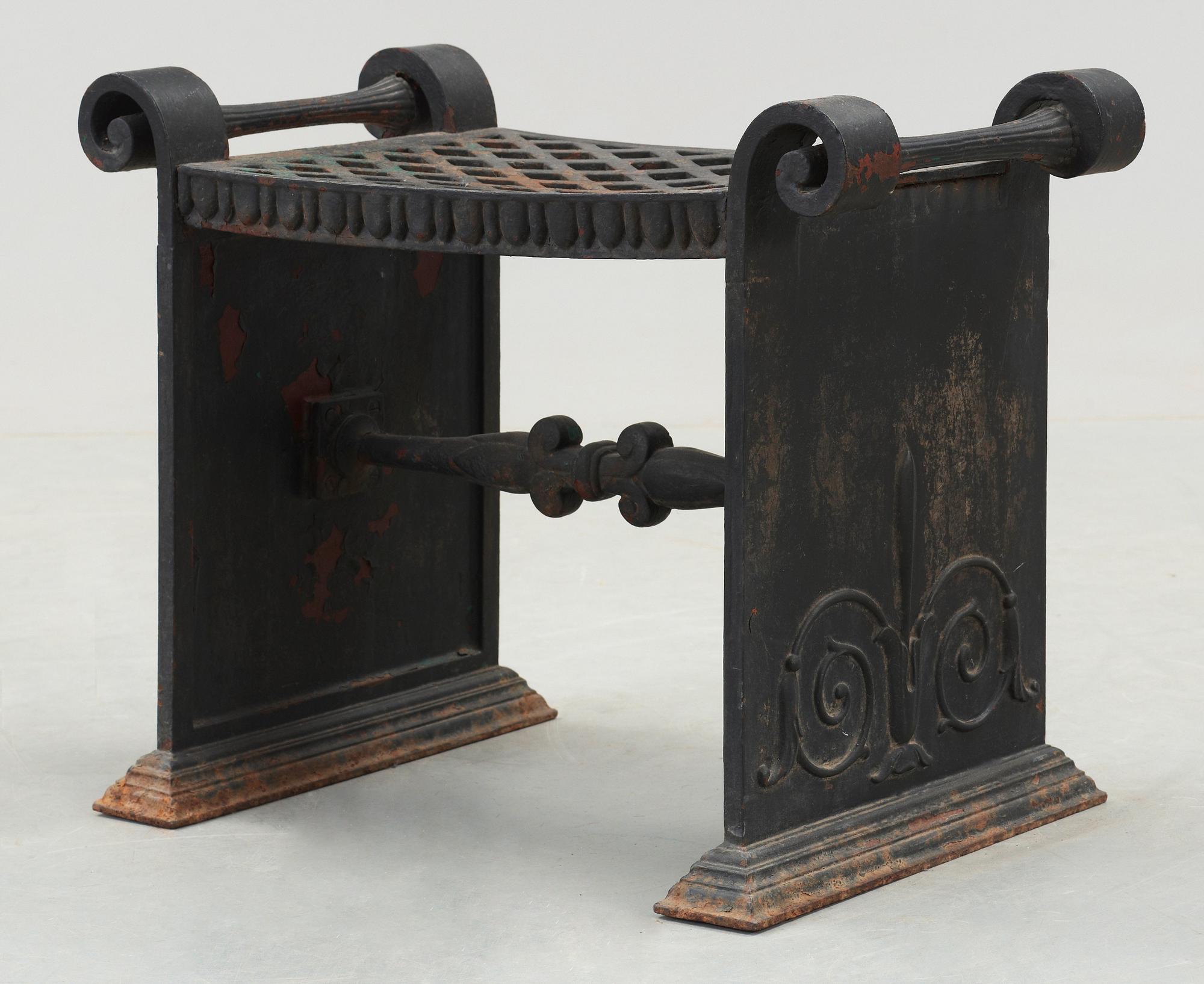 A Folke Bensow cast iron stool, model 'Taburett Nr 1', Näfveqvarn, Sweden circa 1925.