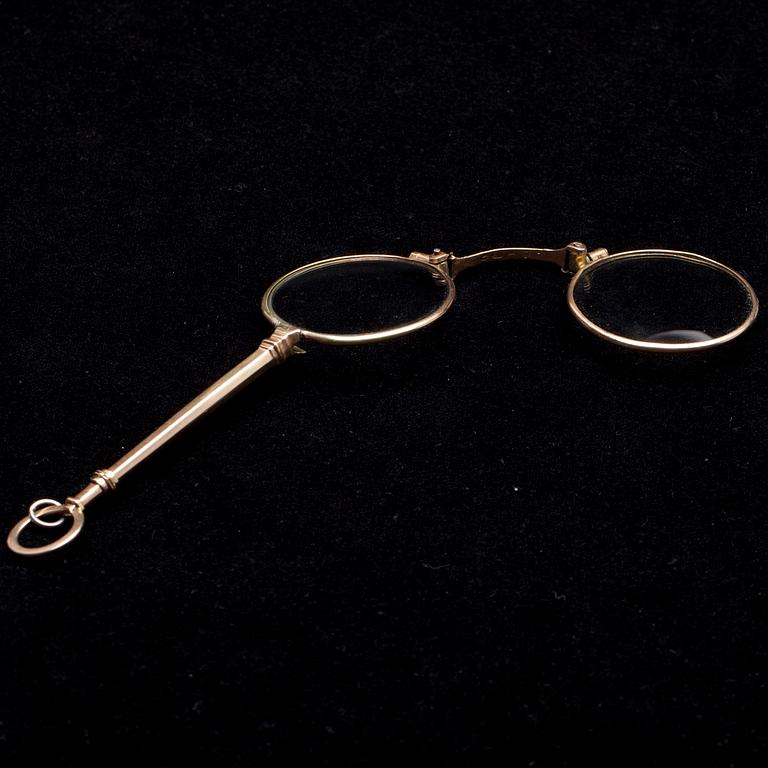 LORNJETT, guld 14K, med glas, finska stämplar, 1926.