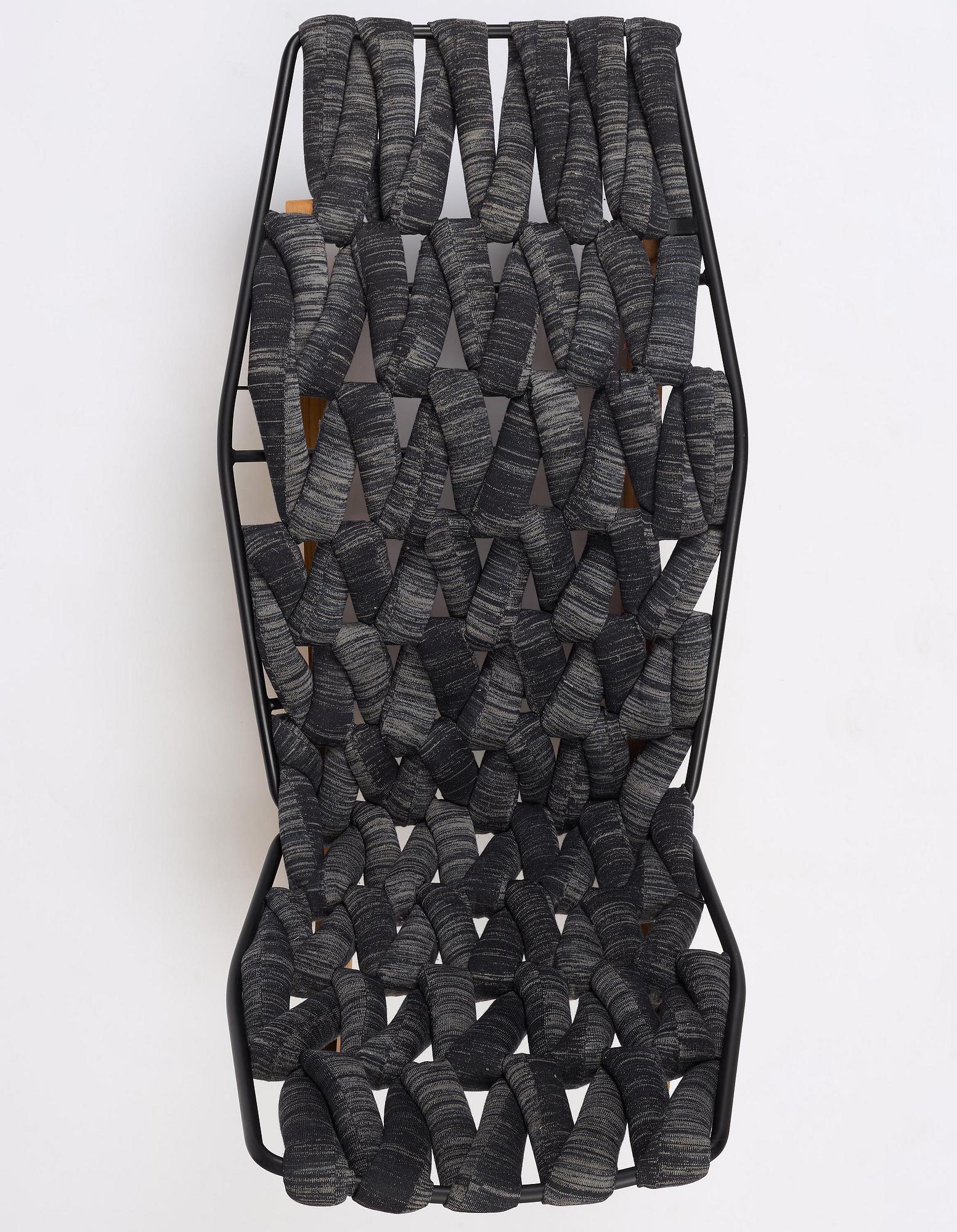 Patricia Urquiola, vilfåtölj, "Biknit", Moroso, Italien, efter 2011.