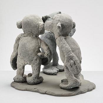 Mårten Medbo, skulptur, "Schoolyard Monkeys", signerad och daterad 2010.