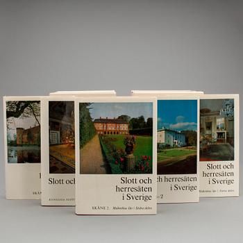 BOKVERK, 18 volymer, "Slott och herresäten i Sverige", Allhems Malmö 1966-71.