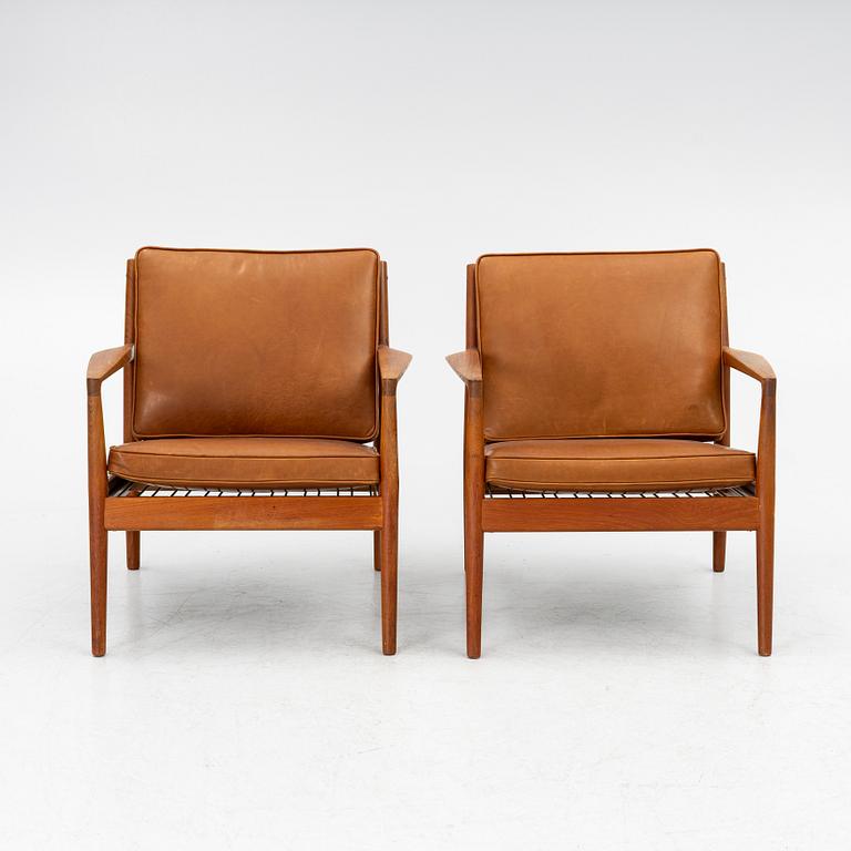 Steffen Syrach-Larsen, a pair of armchairs, Børge Jensen, 1960s.