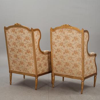 BERGÈRER, ett par, Louis XVI-stil.