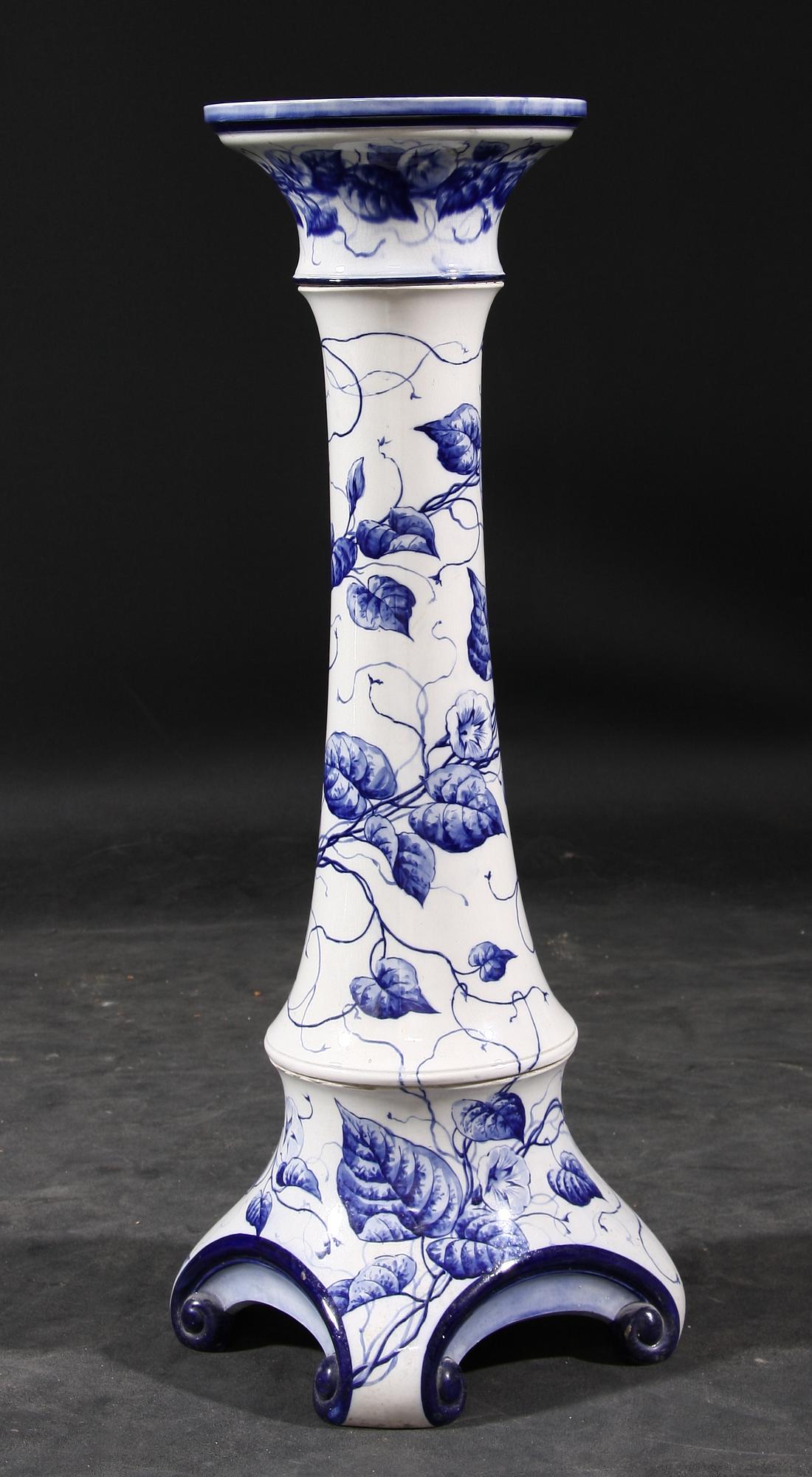 PIEDESTAL, flintgods, Peder Möller Gustafsberg 1899.
