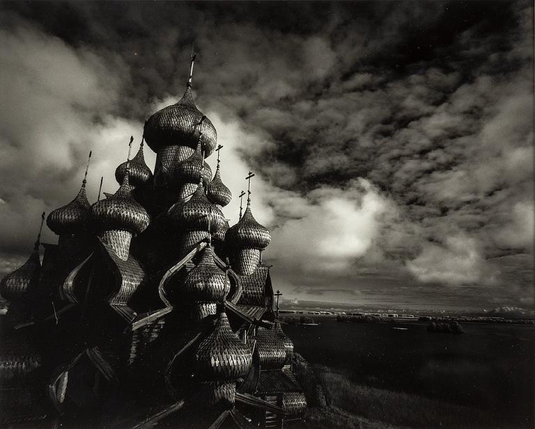 HÅKAN LUDWIGSON, photograph signed.