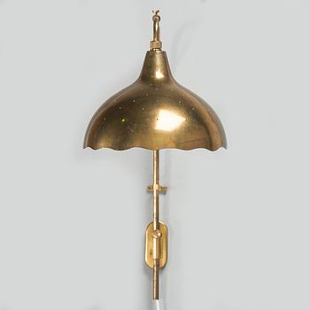 Gunnel Nyman,  a mid-20th century '71026'  wall light for Idman.