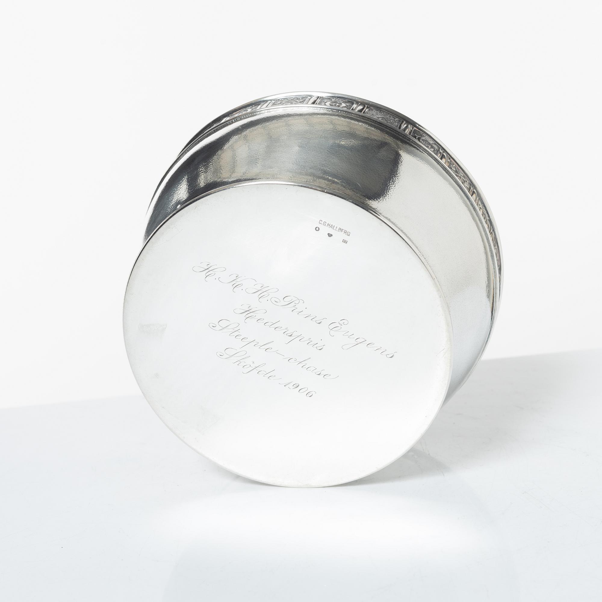 Prins Eugen, skål, silver, firma C.G. Hallberg, Stockholm 1905.