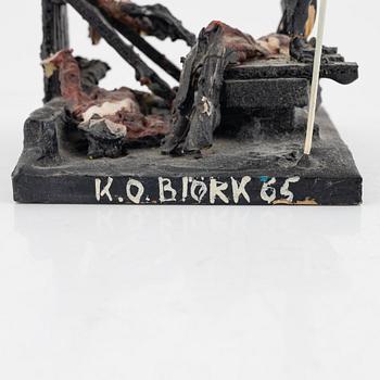 Karl-Olov Björk, Den ståndaktige tennsoldaten.
