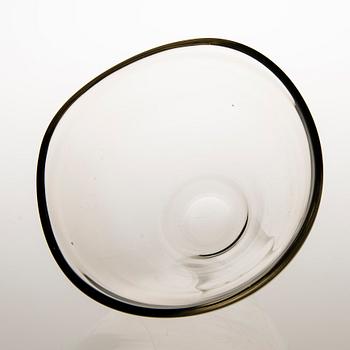 Gunnel Nyman, A glass bowl for Riihimäen Lasi Oy, 1938.