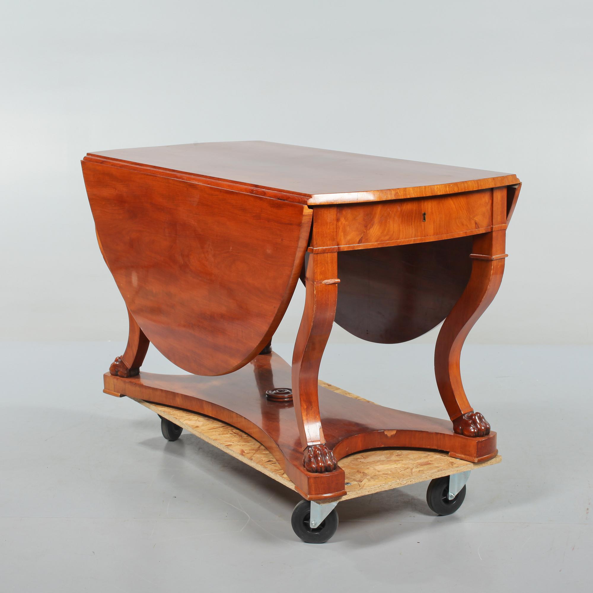 KLAFFBORD, 1800-tal.