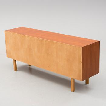 SIDEBOARD, 1900-talets mitt.