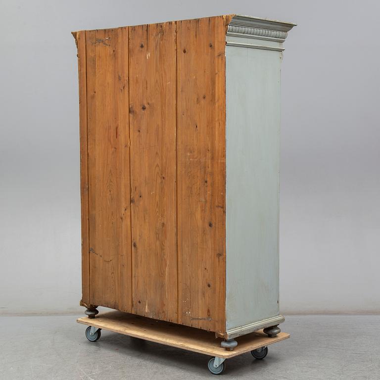 a cabinet from around 1900.