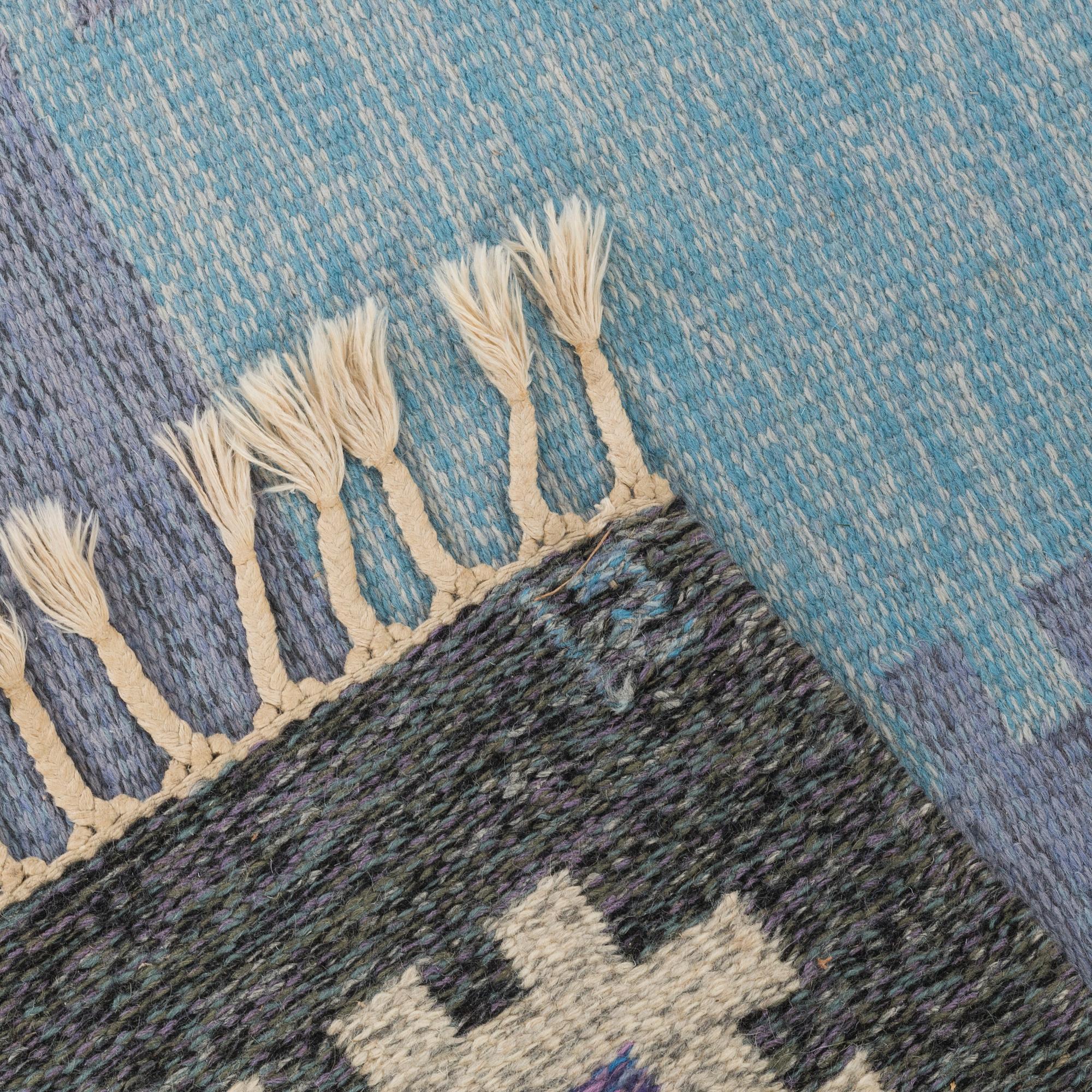 MATTA rölakan signerad IS (Ingegerd Silow) ca 240 x 166 cm.