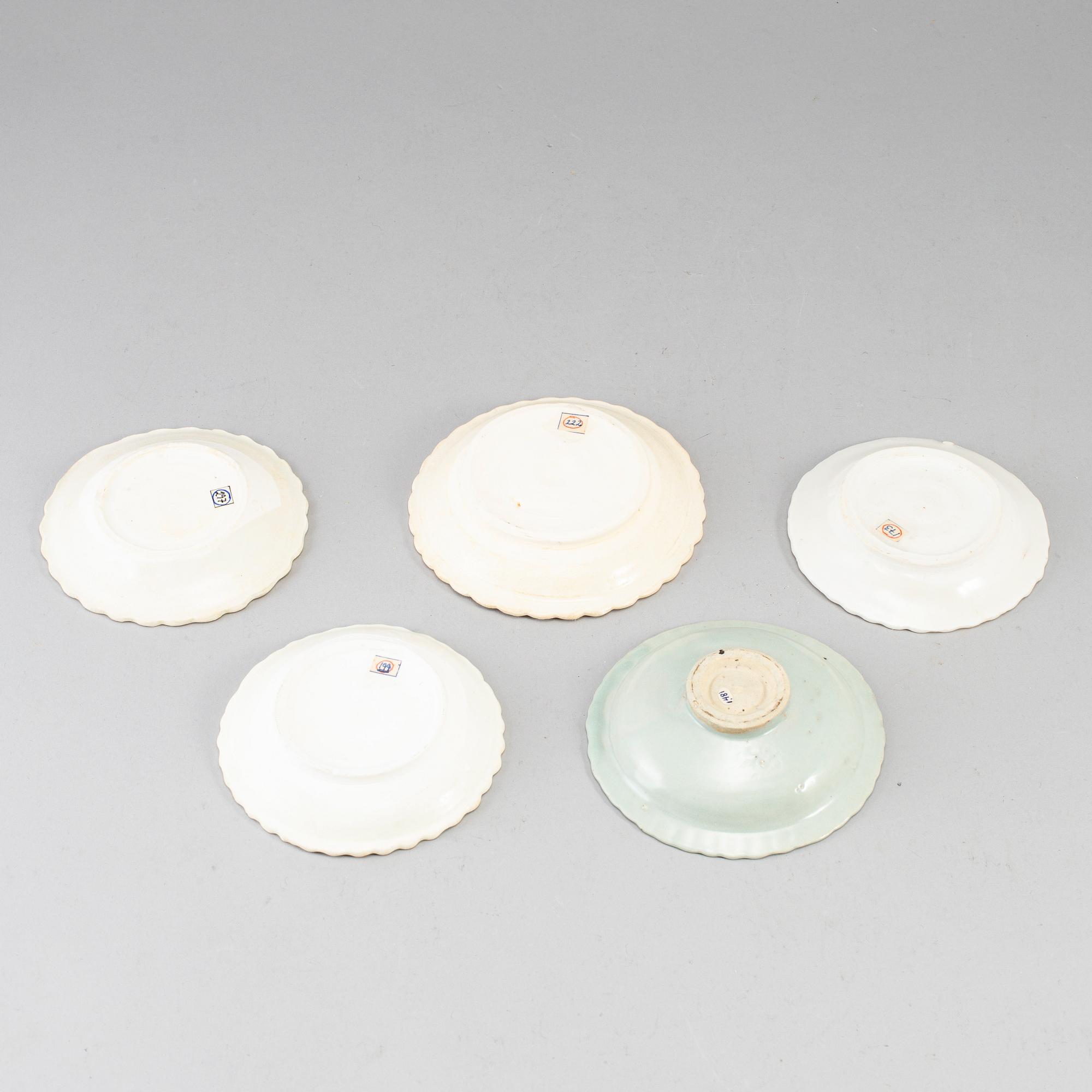 Seven Chinese ceramic dishes, 20th century.