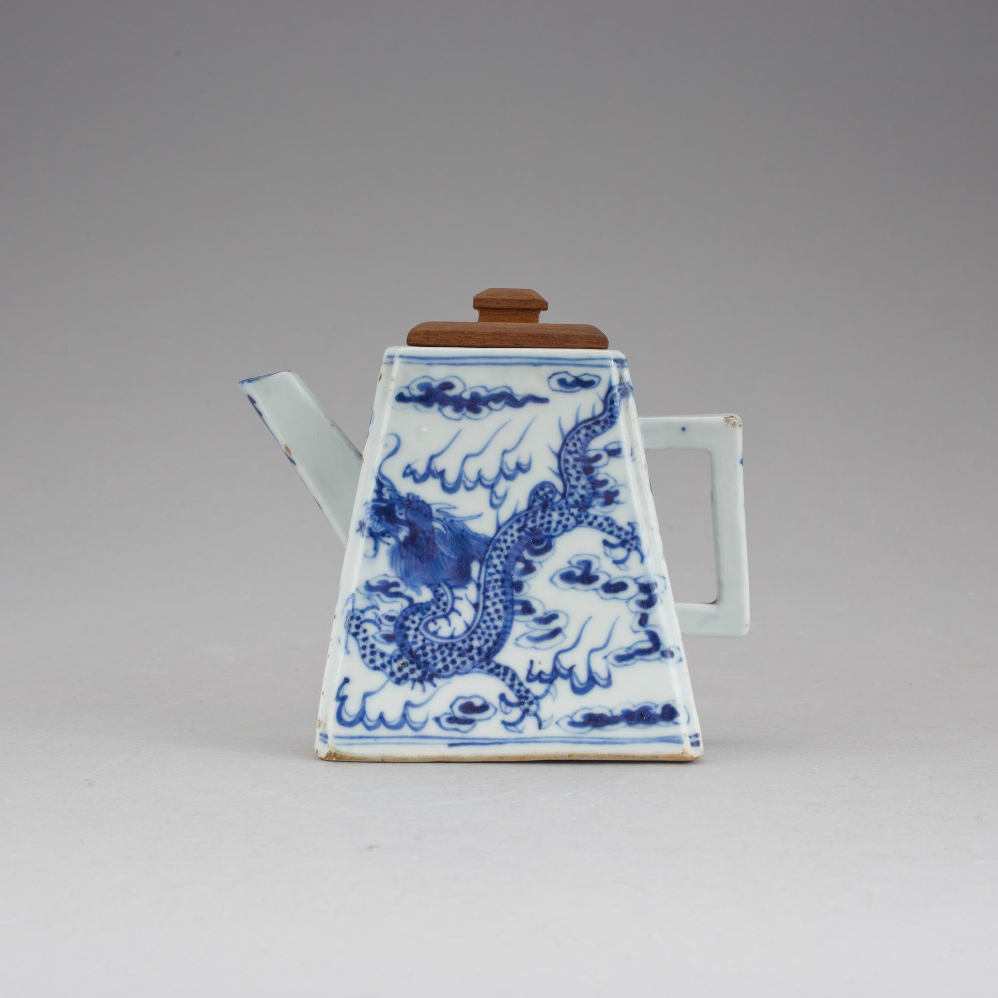 TEKANNA, porslin, Kina, 1800-tal.