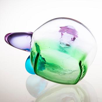 Marvin Lipofsky, A signed glass sculpture made in Nuutajärvi Glasworks, Finland 1970. With dedication.