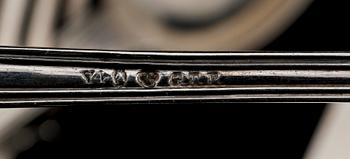 PARTI SILVER, mest Sverige och Danmark, 1800-1900-tal. Totalvikt ca 2800 gram.