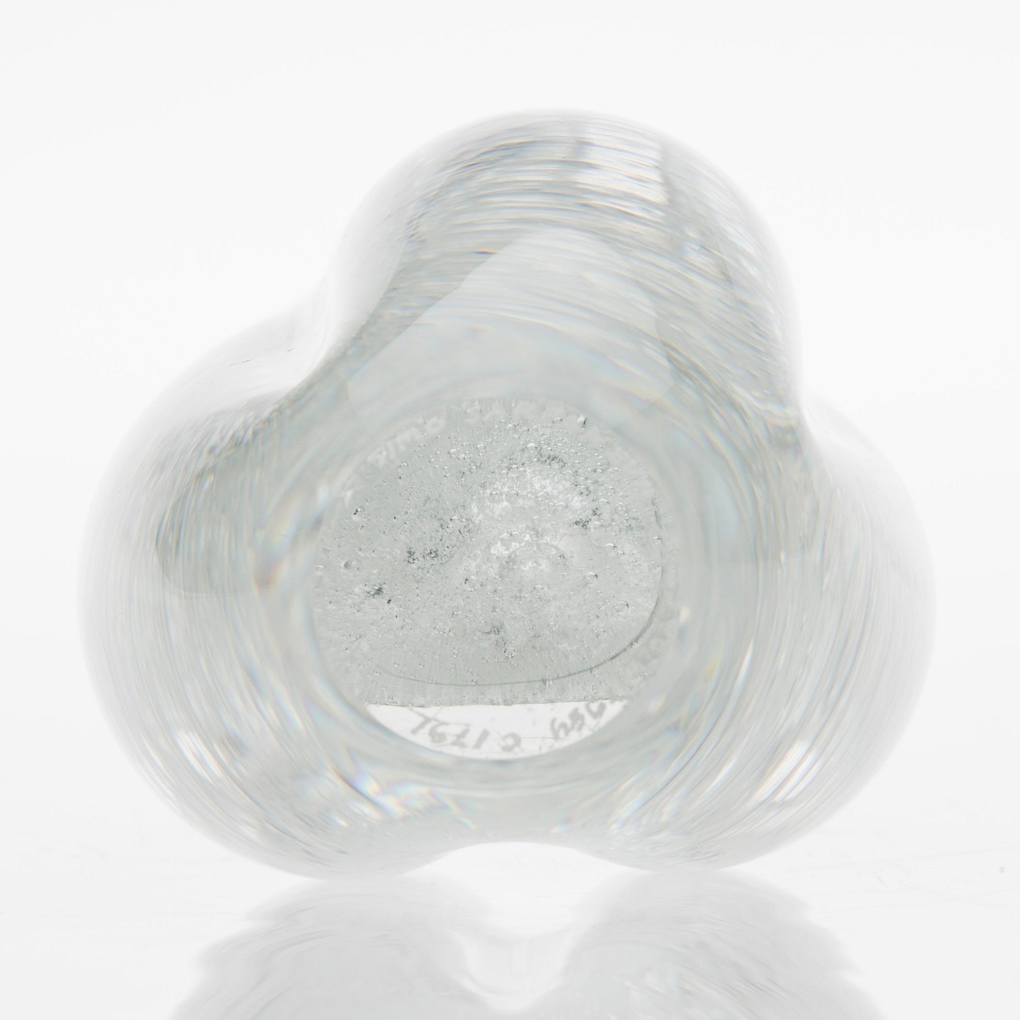 TIMO SARPANEVA, GLASSKULPTUR. Claritas. Sign. Timo Sarpaneva, Iittala 1984, C1751.