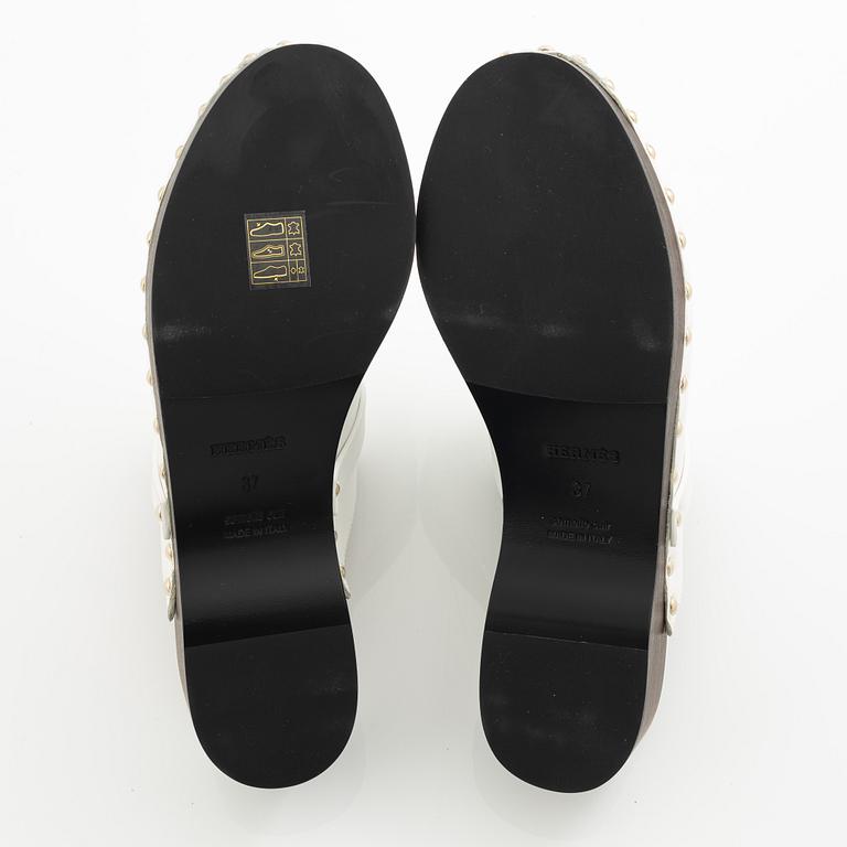 Hermès, "Carlotta Mules", size 37.