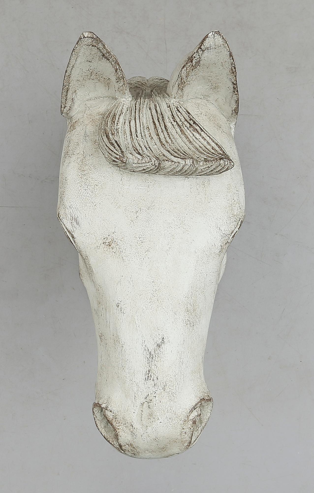 SKULPTUR, skuret trä, Kina, 2000-tal.