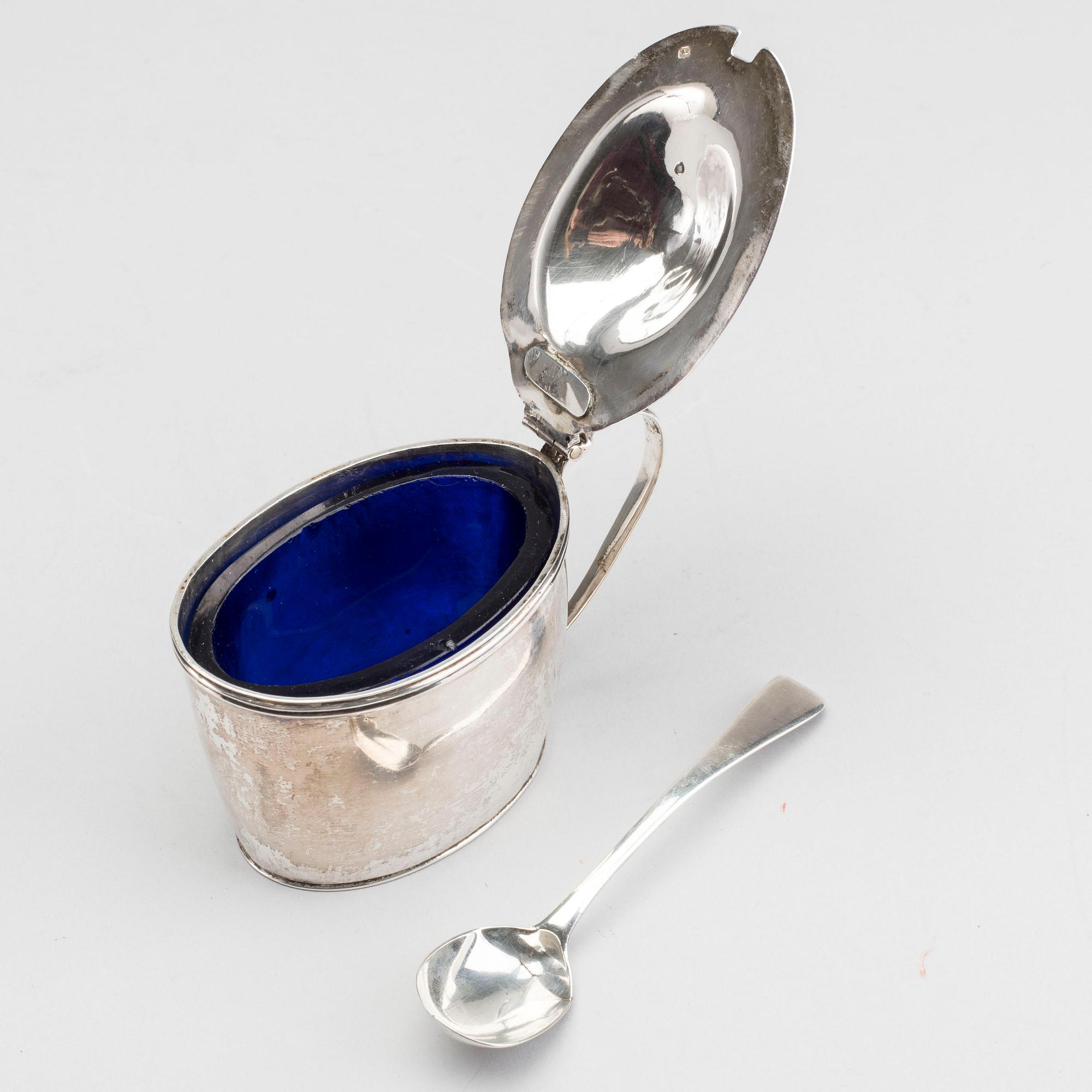 SENAPSSKÅL OCH SKED, silver, London, 1802 SAMT 1805-6.