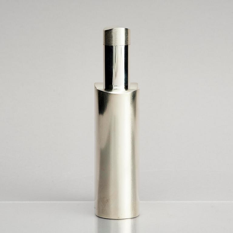 Rolf Lindståhl, a sterling silver bottle with lid, Stockholm 2003.