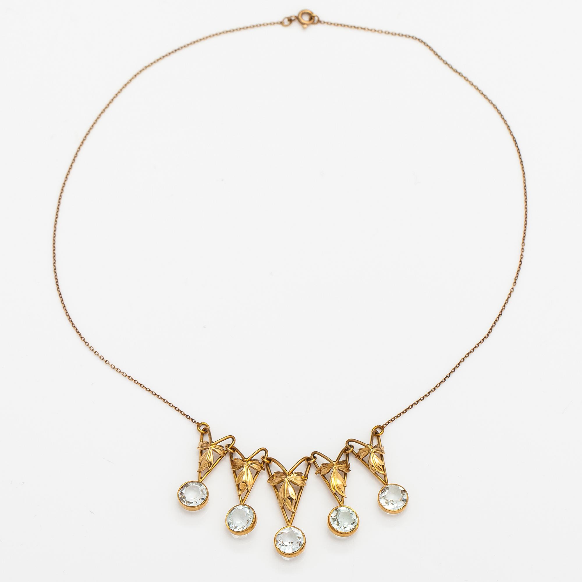 Kaulakoru, 18K kultaa, akvamariineja. Pirkan kulta, Tampere 1956.