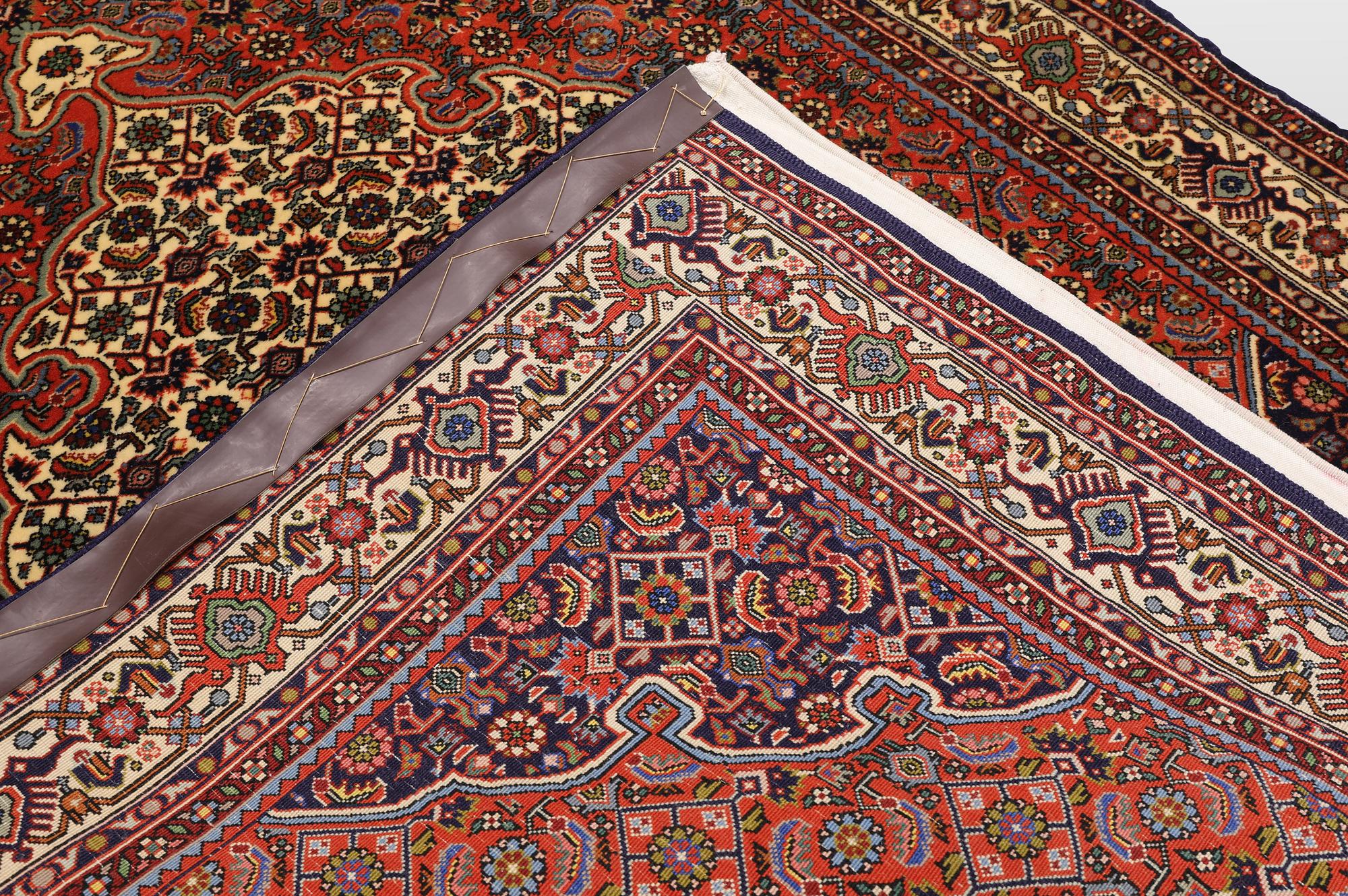 A Bidjar carpet, 172 x 113 cm.
