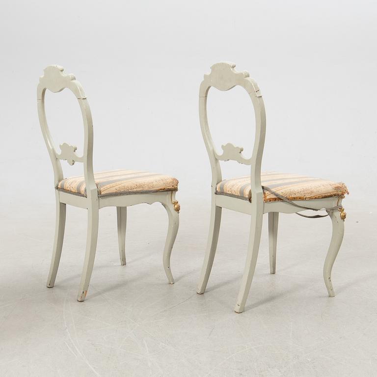 Chairs, a pair, and a table, new Rococo/new Renaissance around 1900.