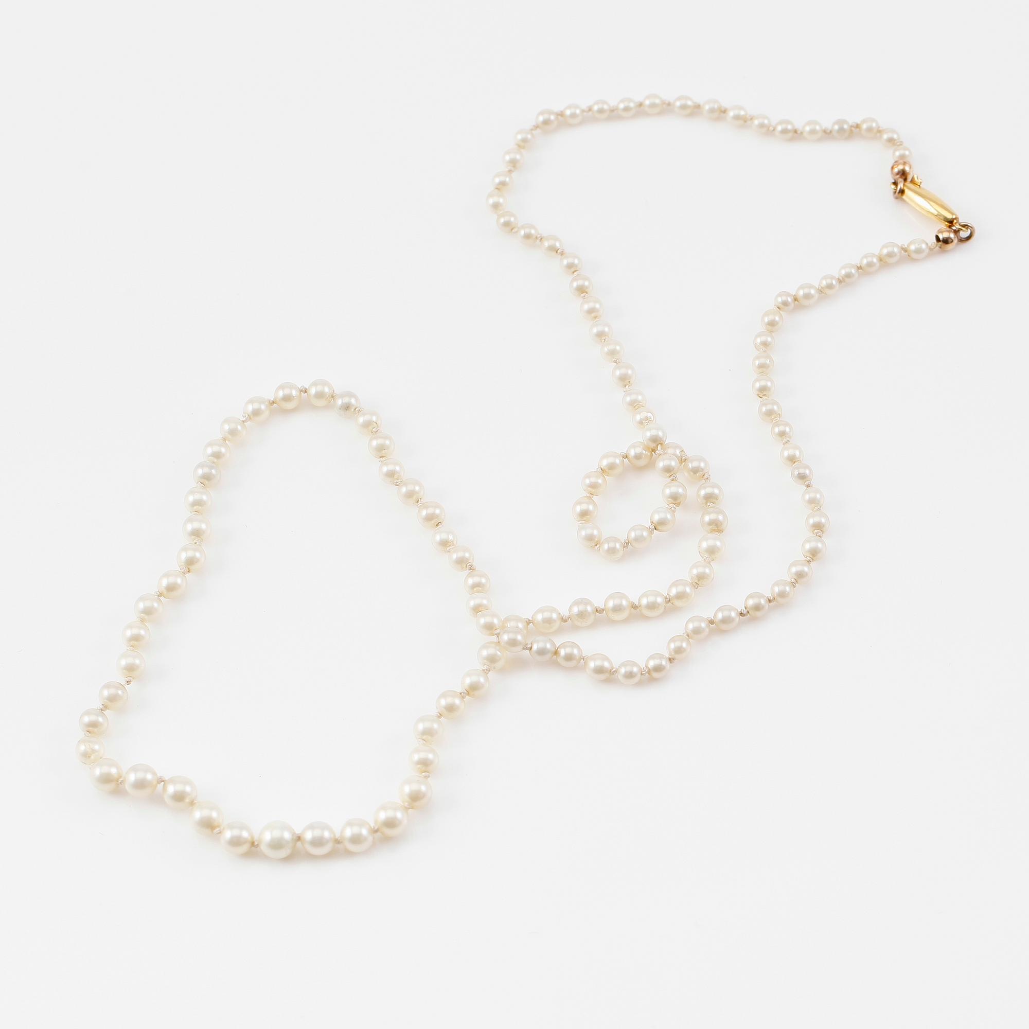 COLLIER, orientpärlor, lås 18K guld.