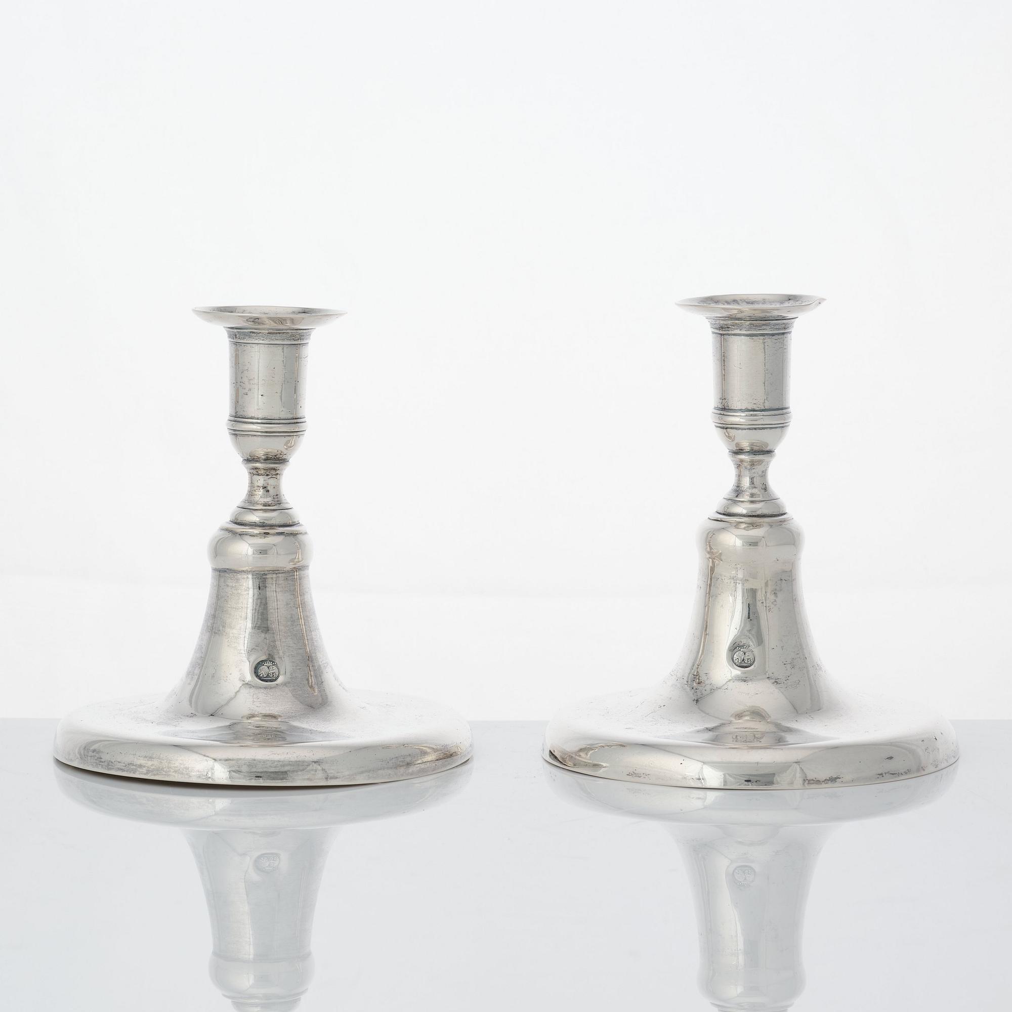Johan Steinfort, ljusstakar, s k spelstakar, ett par, silver, Stockholm 1773. Gustavianska.