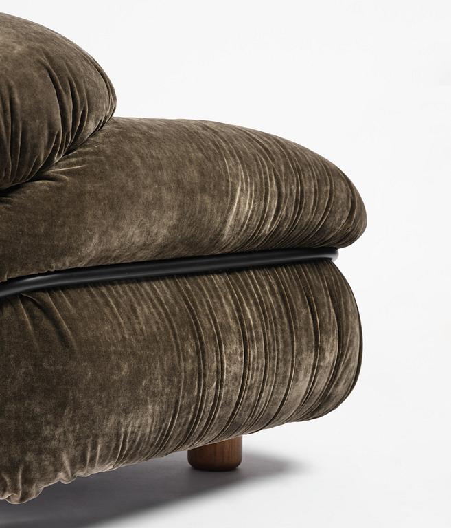 Gianfranco Frattini, a pair of "Sesann" armchairs, Tacchini, Italy, post 2015.