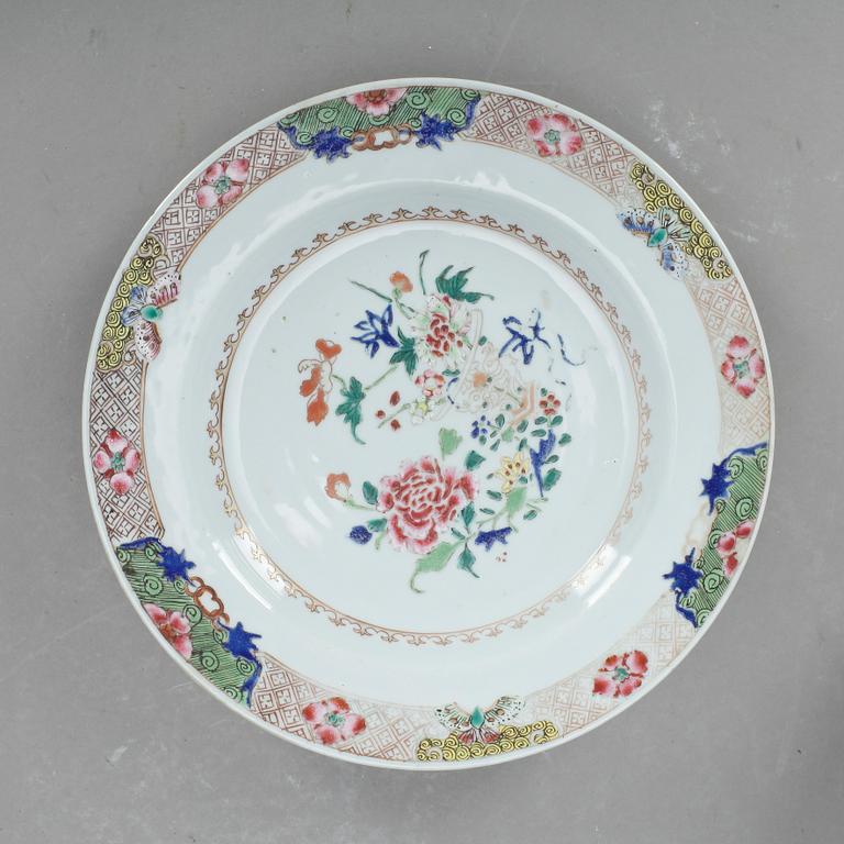 TALLRIKAR, 4 st, porslin, Qing dynastin, Qianlong, (1735-1796).