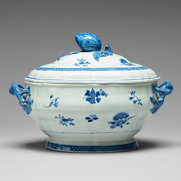 TERRIN med LOCK, kompaniporslin. Qingdynastin, Qianlong (1736-95).