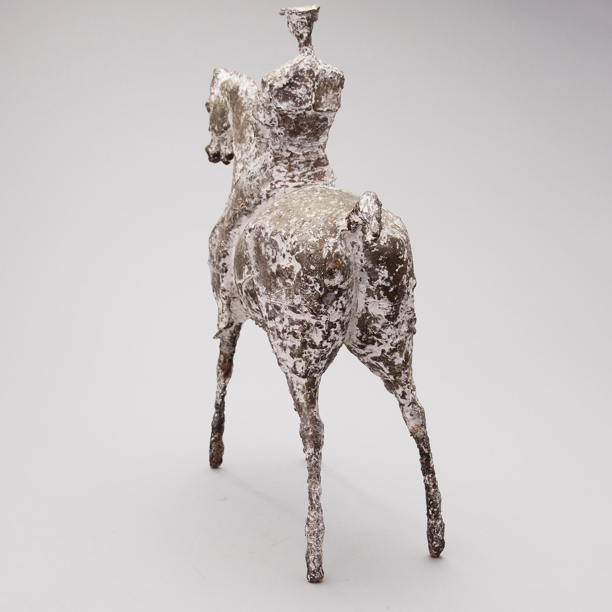 NINA TERNO, 'RYTTARE'.