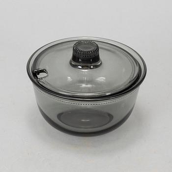 WILHELM WAGENFELD,  Askfat samt burk med lock, ”Faktotum”, ”Corona”, Vereinigte Lausitzer Glaswerke.