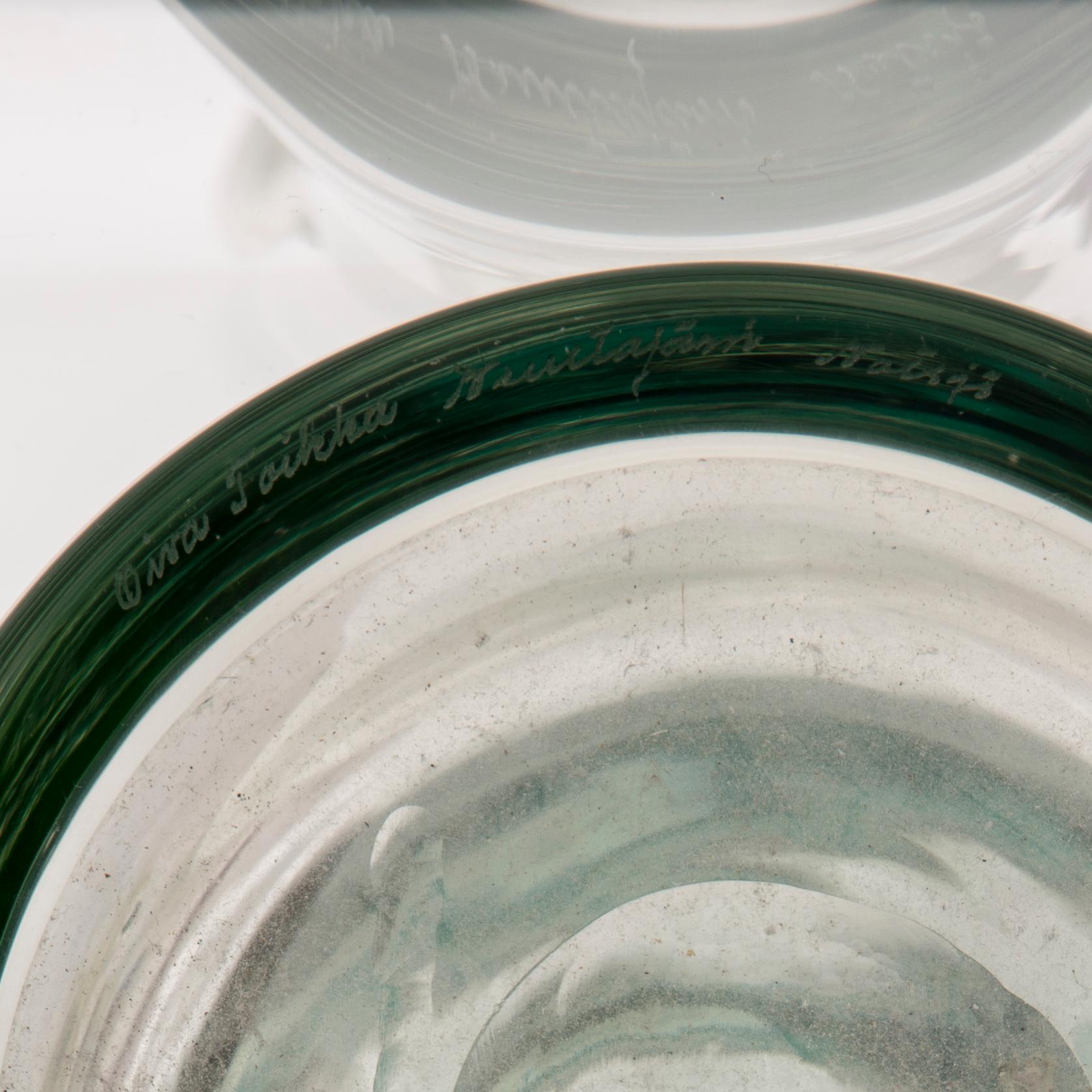 OIVA TOIKKA, GLASS SCULPTURE. Pompom vase. Sign. Oiva Toikka Nuutajärvi Notsjö, late 1960s.