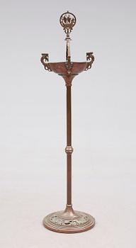 GOLVASKFAT, patinerad mässing, England, 1900-talets första hälft.