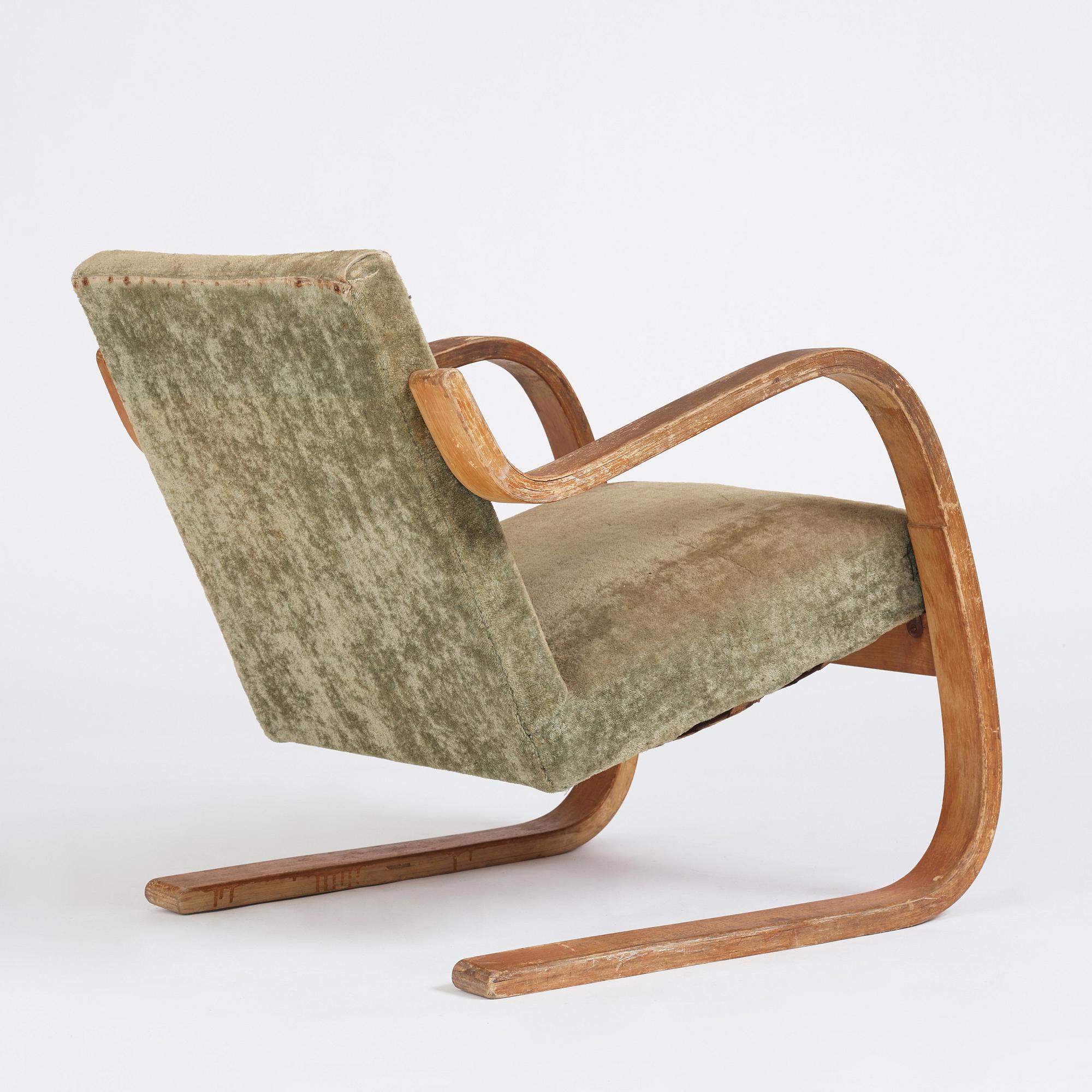 Alvar Aalto, a model "34", easy chair, Huonekalu- ja Rakennustyötehdas A.B. Finland 1930/1940s.
