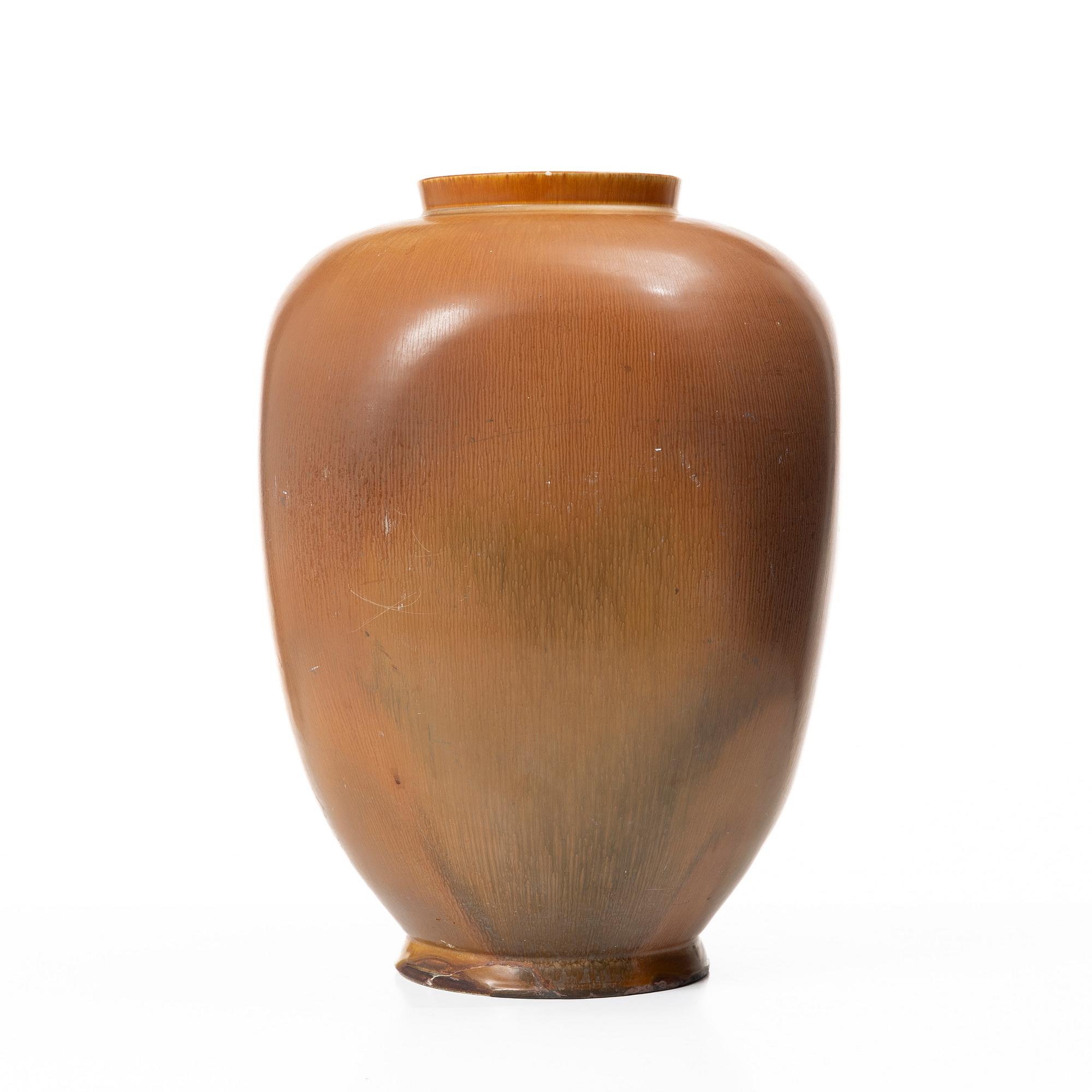 Berndt Friberg, A stoneware floor vase, Gustavsberg Studio, 1962.