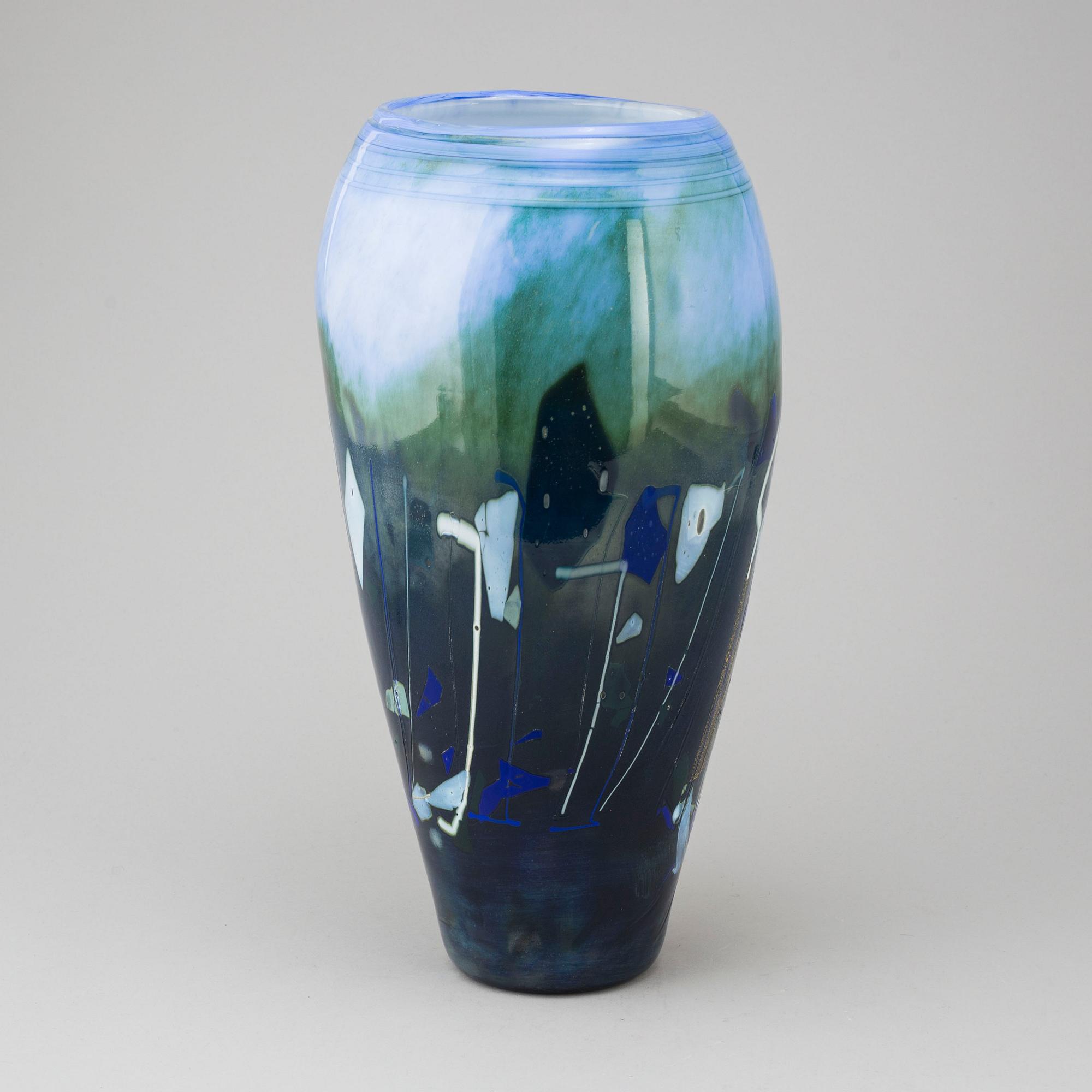 GOLVVAS, glas, Maud Bugge, Hadeland glasbruk Norge, 2001.