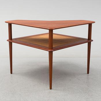 PETER HVIDT & ORLA MØLGAARD NIELSEN, "Minerva" soffbord.