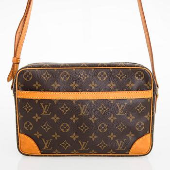 Louis Vuitton, "Trocadero 30", laukku.