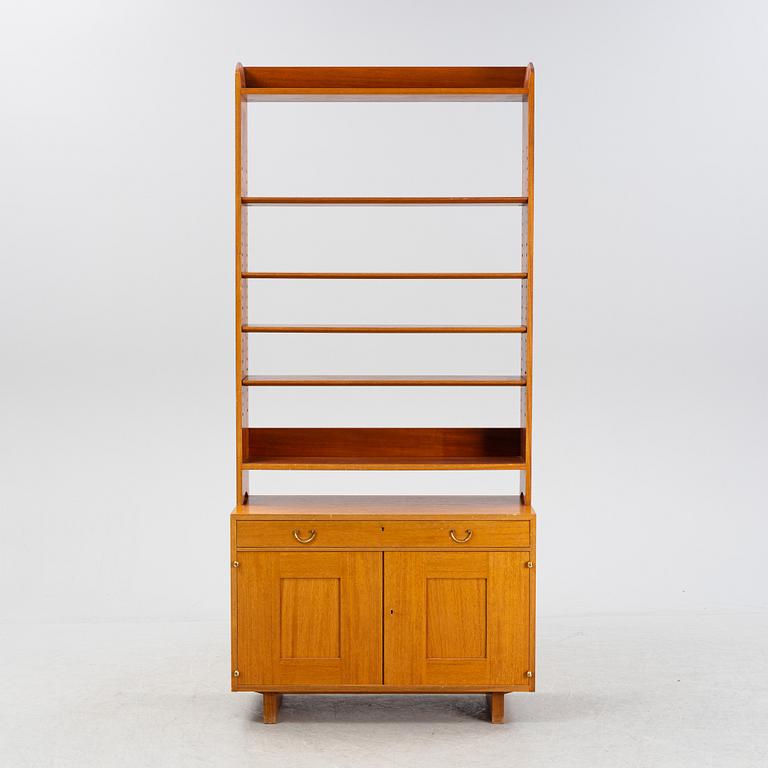 Josef Frank, a model 2112 mahogany veneered bookshelf, Firma Svenskt Tenn, Sweden.