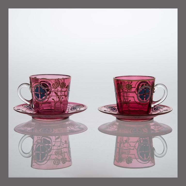 A PAIR OF TEA CUPS, glass, 19th century, Russia.