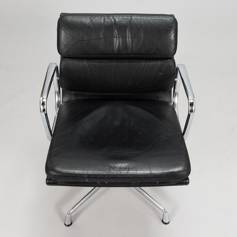 CHARLES & RAY EAMES, kontorsstol, "EA 208 Soft Pad Chair", Vitra.