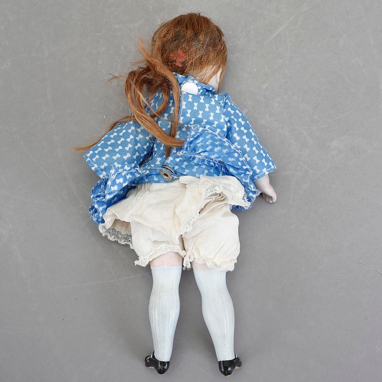 DOCKA, biskviporslin. 1900-talets början.