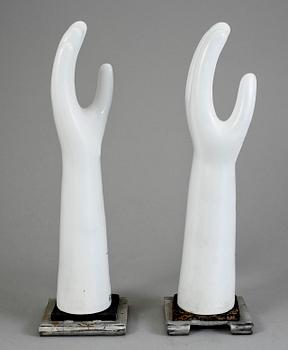 SKULPTURER, porslin. Rosenthal, 1900-talets sista kvartal.