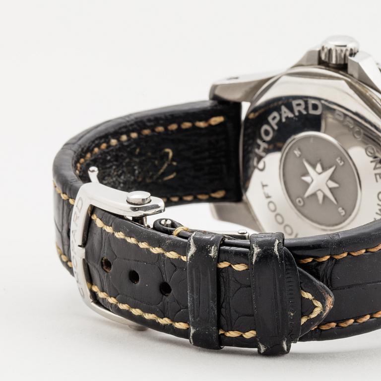 Chopard L.U.C Pro One GMT, wristwatch, 42 mm.